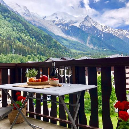 Mont Blanc 43, Vue Mont Blanc , Balcon, Parking Apartment Шамони Екстериор снимка