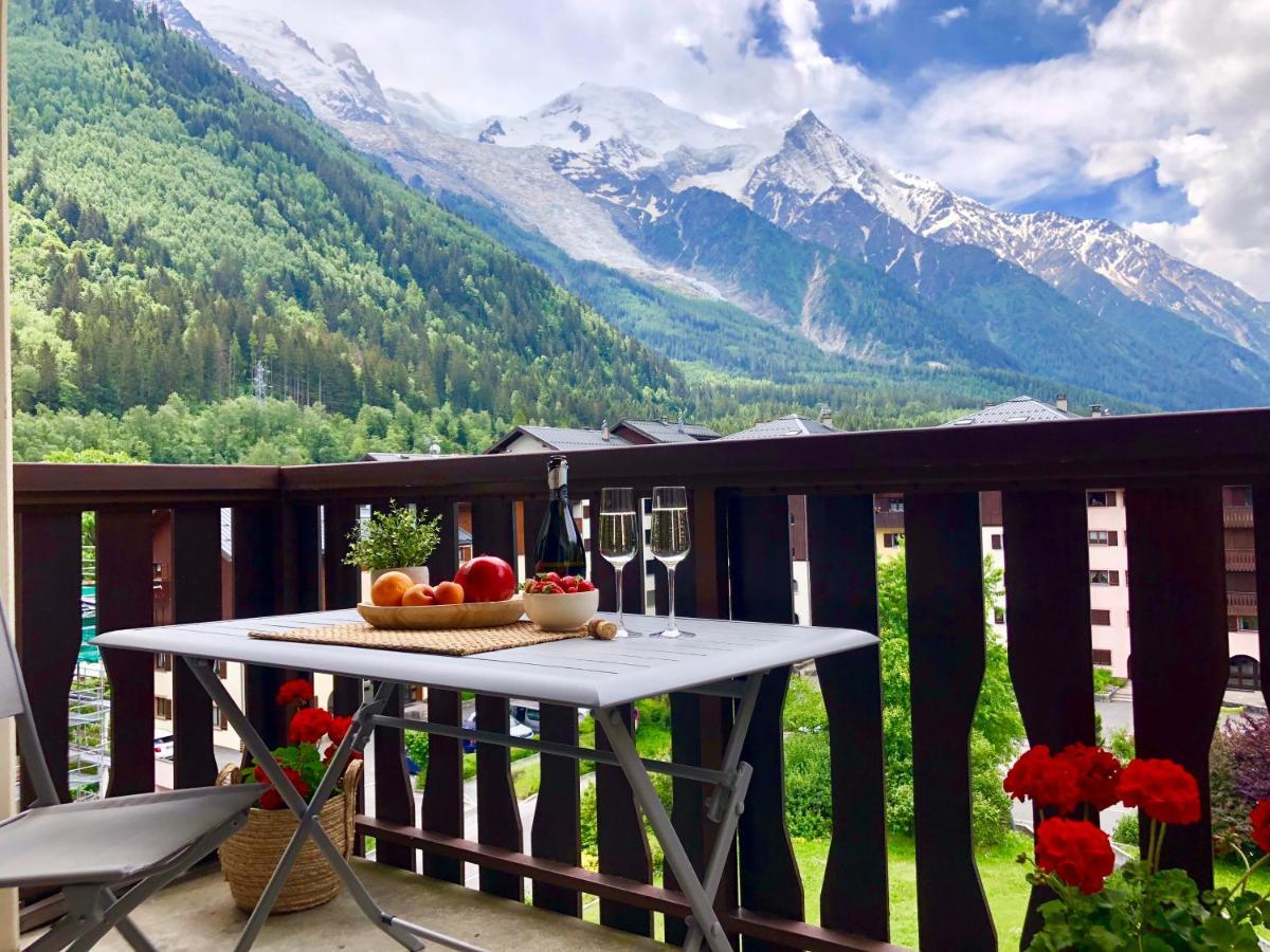 Mont Blanc 43, Vue Mont Blanc , Balcon, Parking Apartment Шамони Екстериор снимка